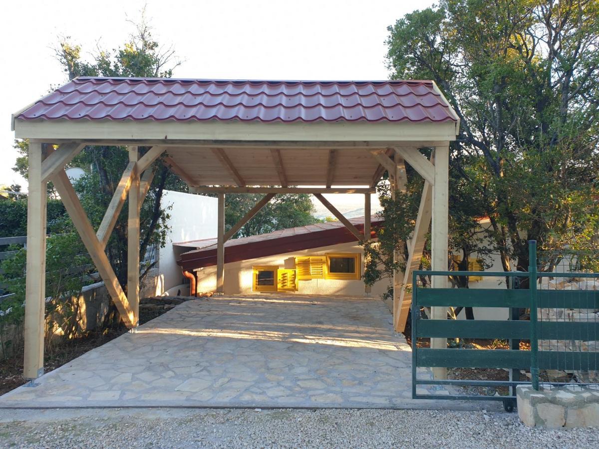 Beach House Suzi Posedarje Exterior photo